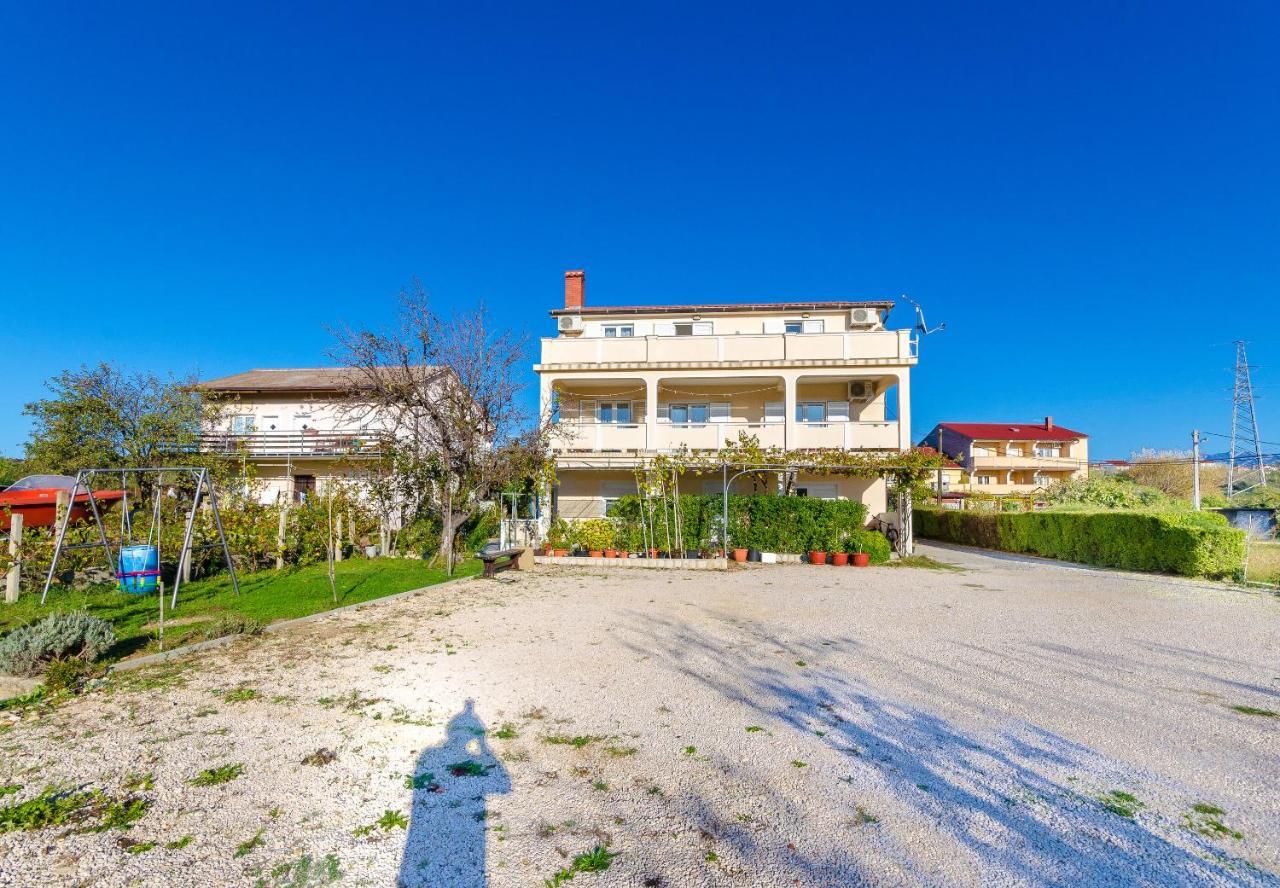 Apartments Marija P Lopar Bagian luar foto